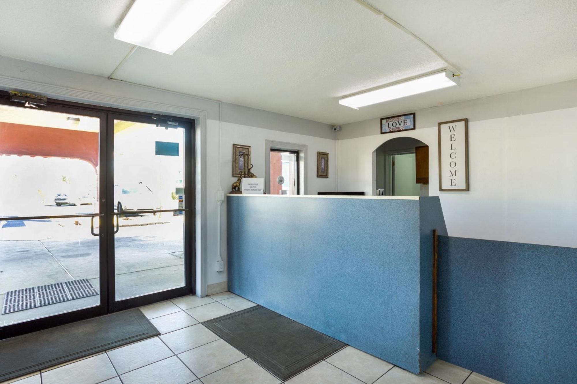 Oyo Hotel Pensacola I-10 & Hwy 29 Ferry Pass المظهر الخارجي الصورة